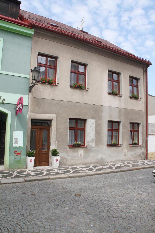 Rezidence U Prince C.1 Jicin Exterior photo